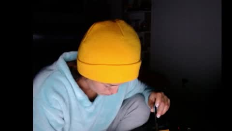 tucomplic69 online show from 04-18-26, 07:01