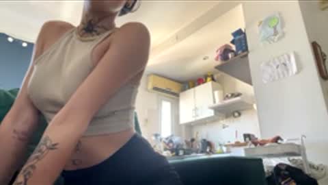 tufelicidadprimero1 online show from 03-04-26, 06:03