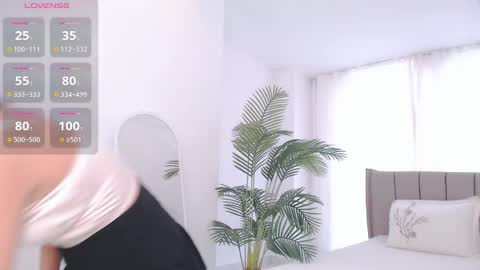 TumiLio online show from 02-10-25, 02:05