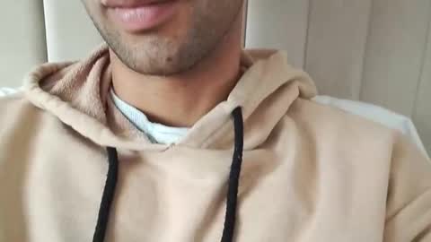 Snapshot of tunisiensexyguy chatting on 12-30-24, 02:30 TunisienSexyGuy online show from 12-30-24, 02:30