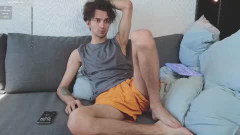 Snapshot of tusugeo chatting on 06-19-26, 12:20 Tony Tusugo online show from 06-19-26, 12:20