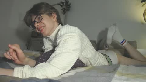 Snapshot of tuz94 chatting on 12-17-24, 11:05 Dan online show from 12-17-24, 11:05