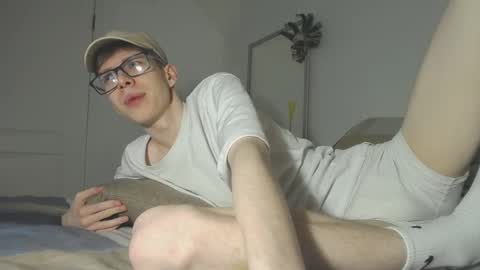 Snapshot of tuz94 chatting on 12-21-24, 08:00 Dan online show from 12-21-24, 08:00