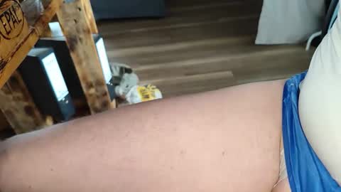 Tobi online show from 09-17-25, 08:16