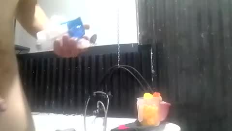 Snapshot of tweak_n_throb chatting on 01-12-25, 05:54 Tweaking Masturbation Addict online show from 01-12-25, 05:54