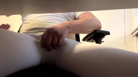 Snapshot of twickenhamthickshaft chatting on 01-29-25, 04:08 Fred Eric Smitherton online show from 01-29-25, 04:08