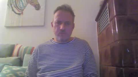 Snapshot of twiga72 chatting on 01-07-26, 06:43 twiga72 online show from 01-07-26, 06:43