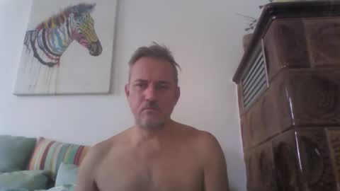 Snapshot of twiga72 chatting on 01-12-26, 11:15 twiga72 online show from 01-12-26, 11:15
