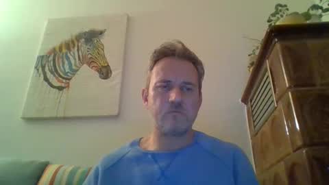 Snapshot of twiga72 chatting on 02-11-26, 05:18 twiga72 online show from 02-11-26, 05:18