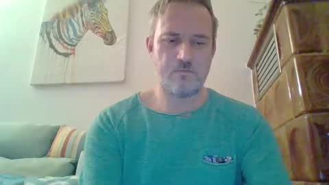 Snapshot of twiga72 chatting on 02-21-26, 04:19 twiga72 online show from 02-21-26, 04:19