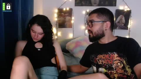 Snapshot of twinflamesxx chatting on 02-05-25, 01:47 TwinFlamesXX online show from 02-05-25, 01:47