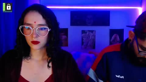 Snapshot of twinflamesxx chatting on 02-15-25, 03:31 TwinFlamesXX online show from 02-15-25, 03:31
