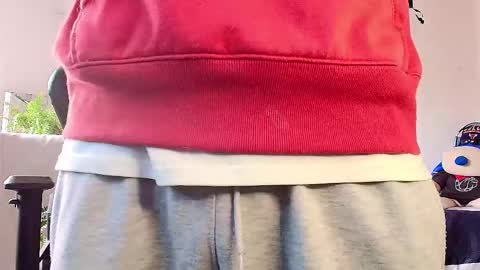 Snapshot of twink_sebas_ chatting on 12-17-25, 03:29 Bad boy sebastian online show from 12-17-25, 03:29