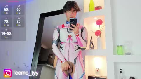 twink_teemo online show from 09-20-25, 11:06