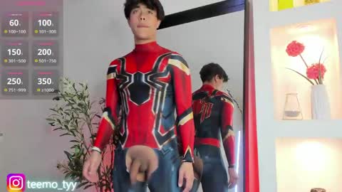 twink_teemo online show from 04-14-26, 09:43