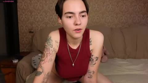 Snapshot of twobabesweet chatting on 06-18-26, 09:14 Welcome guys We Lili and Vic PVT open online show from 06-18-26, 09:14