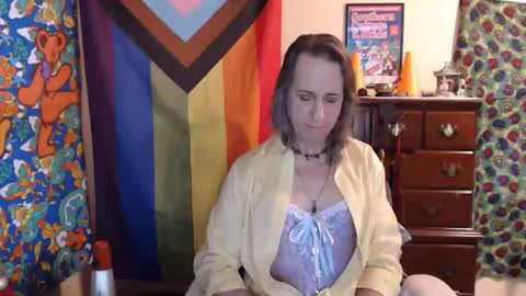 Snapshot of twocumkerry chatting on 05-16-26, 11:09 twocumkerry online show from 05-16-26, 11:09