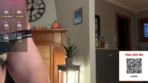 Snapshot of twunk94 chatting on 11-05-25, 10:10 twunk94 online show from 11-05-25, 10:10