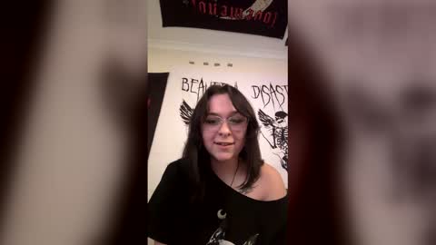 txhlia online show from 04-18-26, 02:59