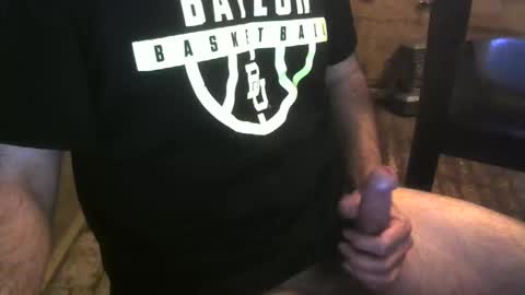 Snapshot of txhung1 chatting on 02-24-26, 09:46 txhung1 online show from 02-24-26, 09:46