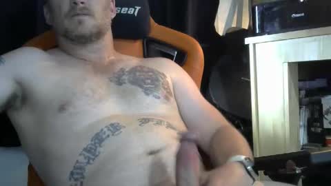 Snapshot of tyfinns69568194 chatting on 03-20-26, 03:55 tyfinns69568194 online show from 03-20-26, 03:55