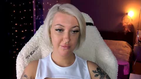 Miley online show from 12-11-24, 02:44