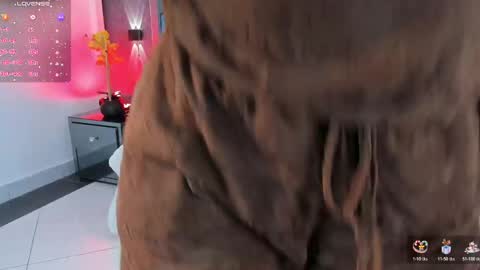  TYLA  online show from 04-12-26, 03:33