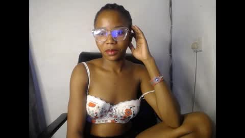 Jelena online show from 04-13-26, 02:33