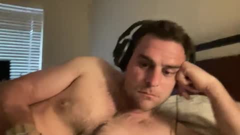 Snapshot of tyler_343422 chatting on 05-17-26, 12:12 tyler_343422 online show from 05-17-26, 12:12