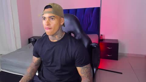 tyler_bell_ online show from 03-26-26, 03:12