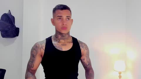 Snapshot of tyler_bell_ chatting on 07-07-26, 03:31 tyler_bell_ online show from 07-07-26, 03:31