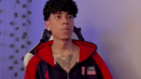 Snapshot of tyler_garcia_ chatting on 02-25-25, 01:17 Tyler Garcia online show from 02-25-25, 01:17