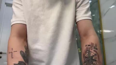 tyler_garrner online show from 11-26-25, 05:36