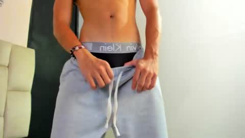 tyler_noir online show from 07-06-26, 06:21