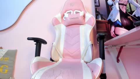 Snapshot of tylergandi chatting on 02-16-26, 04:19 Tyler online show from 02-16-26, 04:19