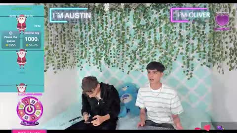 tylerhot2005 online show from 12-18-25, 05:08