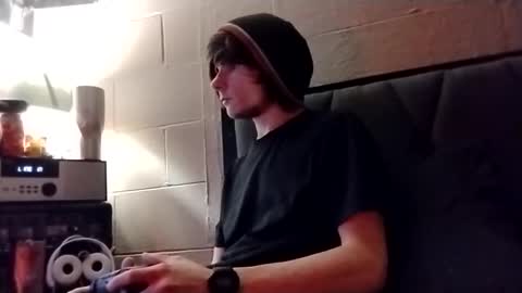 Snapshot of tylerlee199169 chatting on 10-14-25, 12:11 Tyler online show from 10-14-25, 12:11