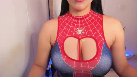 Snapshot of tylor_love chatting on 02-23-25, 08:44 tylor_love online show from 02-23-25, 08:44