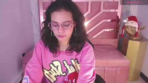 Snapshot of tyna_ch chatting on 12-23-24, 05:43 TYNA online show from 12-23-24, 05:43