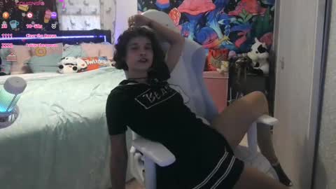 Snapshot of tyra_liana chatting on 03-05-25, 09:59 Tyra Liana online show from 03-05-25, 09:59