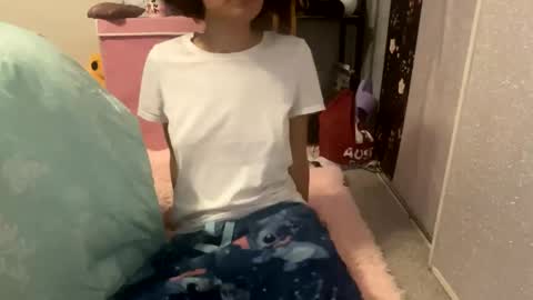 Snapshot of tyra_liana chatting on 03-11-25, 12:00 Tyra Liana online show from 03-11-25, 12:00