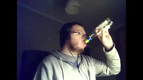 Snapshot of tyradi1991 chatting on 01-24-25, 04:06 tyradi1991 online show from 01-24-25, 04:06