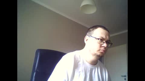 Snapshot of tyradi1991 chatting on 03-01-25, 10:55 tyradi1991 online show from 03-01-25, 10:55