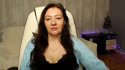 Snapshot of tyramories chatting on 12-12-24, 06:25 tyramories online show from 12-12-24, 06:25