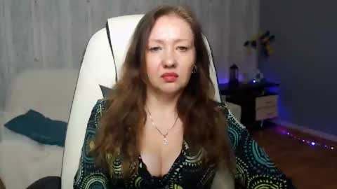 Snapshot of tyramories chatting on 10-14-25, 11:33 tyramories online show from 10-14-25, 11:33
