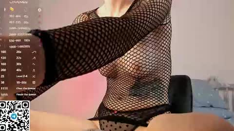 Snapshot of tyty_pupu chatting on 06-16-26, 07:05 Christine 3 Next broadcast tomorrow at 2100 GMT 5 online show from 06-16-26, 07:05