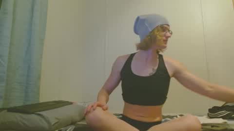 Snapshot of tyyyler93 chatting on 12-19-24, 05:07 TylerAlternative online show from 12-19-24, 05:07