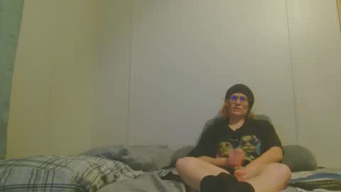 Snapshot of tyyyler93 chatting on 12-26-24, 01:51 TylerAlternative online show from 12-26-24, 01:51