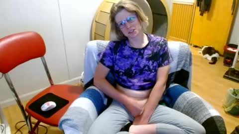 Snapshot of tyyyler93 chatting on 07-02-26, 04:18 TylerAlternative online show from 07-02-26, 04:18