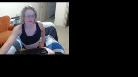 Snapshot of tyyyler93 chatting on 08-05-26, 04:37 TylerAlternative online show from 08-05-26, 04:37